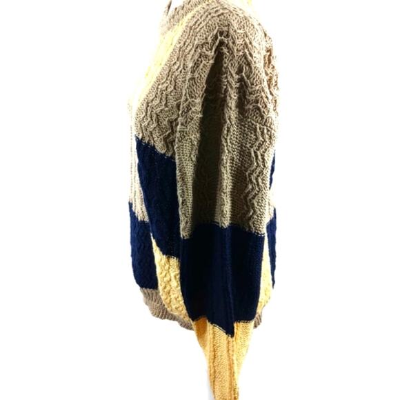 Gaeltarra Irish Collection Sweater GUC Size 44 US Large      W71 - Picture 4 of 7